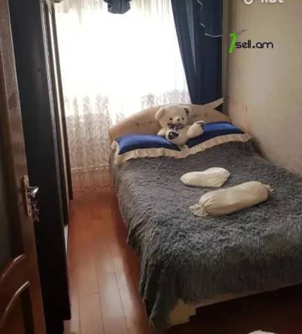 4 սենյականոց բնակարան Գուսան Շերամի փողոցում, 92 ք.մ., 6/9 հարկ, կոսմետիկ վերանորոգում