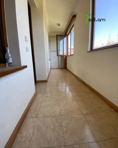 2 սենյականոց բնակարան Կոմիտասի պողոտայում, 65 քմ, նախավերջին հարկ, կոսմետիկ վերանորոգում, քարե շենք