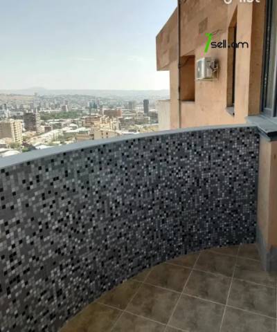 4 սենյականոց բնակարան նորակառույց շենքում Ձորափի փողոցում, 130 ք.մ., 2 սանհանգույց, բարձր առաստաղներ