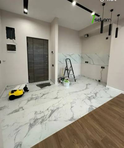 2 սենյականոց բնակարան նորակառույց շենքում Ռոստոմի փողոցում, 53 քմ, նախավերջին հարկ, բարձր առաստաղներ