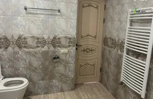 3 սենյականոց բնակարան Տիգրան Մեծի պողոտայում, 120 քմ, 2/4 հարկ, եվրովերանորոգված, քարե շենք