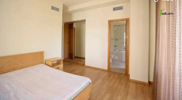 2 սենյականոց բնակարան նորակառույց շենքում Վերին Անտառային փողոցում, 81 ք.մ., 2 սանհանգույց