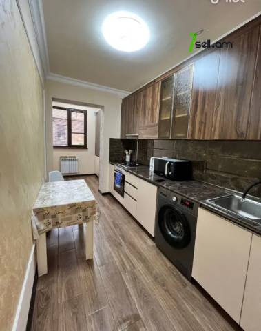 2 սենյականոց բնակարան Դավիթ Բեկի փողոցում, 68 ք.մ., 3/9 հարկ, դիզայներական ոճով վերանորոգված