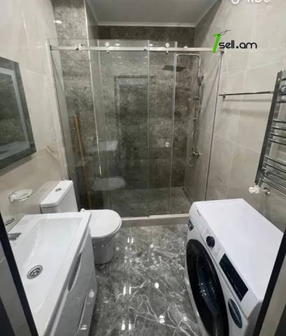 3 սենյականոց բնակարան նորակառույց շենքում Նիկողայոս Տիգրանյան փողոցում, 78 ք.մ., 3/12 հարկ