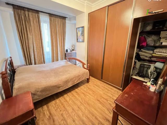 3 սենյականոց բնակարան նորակառույց շենքում Ադոնցի փողոցում, 83 ք.մ., 2/8 հարկ, 2 սանհանգույց