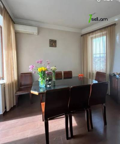 4 սենյականոց բնակարան նորակառույց շենքում Վարդանանց փողոցում, 130 քմ, 8/16 հարկ, բարձր առաստաղներ