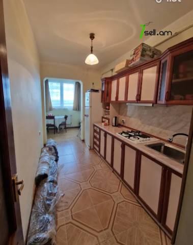 2 սենյականոց բնակարան Քանաքեռի 14-րդ փողոցում, 52 քմ, 5/9 հարկ, կապիտալ վերանորոգված