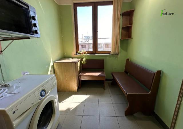 1 սենյականոց բնակարան, Margaryan St, 48 քմ, նախավերջին հարկ, կոսմետիկ վերանորոգում, քարե շենք