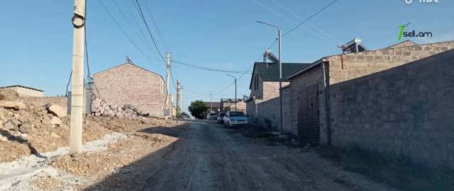 Գյուղատնտեսական հողատարածք Զովունիում, 500 ք.մ.