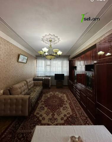 3 սենյականոց բնակարան Աղբյուր Սերոբի փողոցում, 83 ք.մ., 11/16 հարկ, մասնակի վերանորոգում