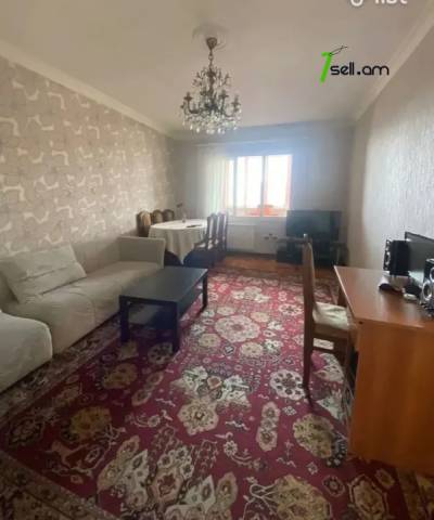 3 սենյականոց բնակարան Մելիք Մելիքյան փողոցում, 78 ք.մ., 5/9 հարկ, կապիտալ վերանորոգված