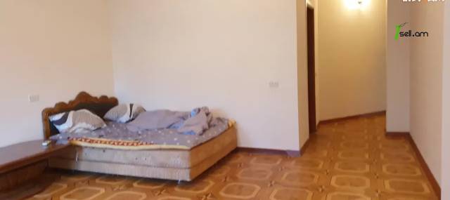 Երկու հարկանի քարե տուն Նորքի 1-ին փողոցում Նորք Մարաշում, 800 ք.մ., 3+ սանհանգույց