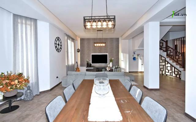 Երկու հարկանի քարե տուն, Նոյ թաղամաս Մալաթիա Սեբաստիայում, 1020 ք.մ., 3+ սանհանգույց