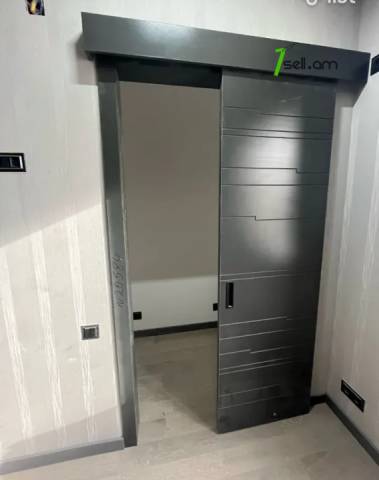 3 սենյականոց բնակարան նորակառույց շենքում Մոնթե Մելքոնյան փողոցում, 93 ք.մ., նախավերջին հարկ