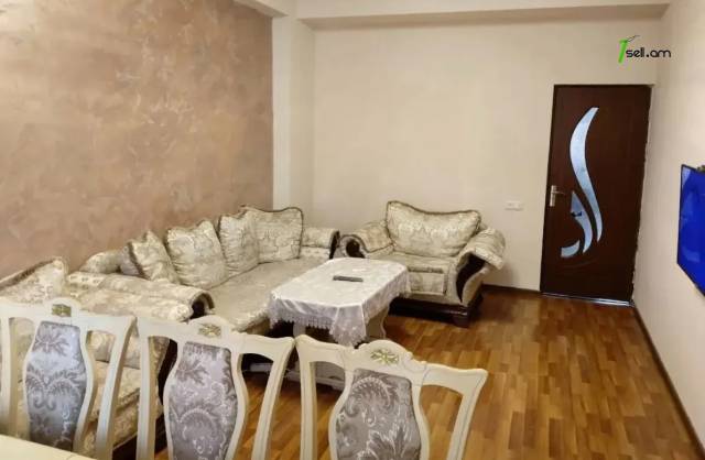 3 սենյականոց բնակարան նորակառույց շենքում Նիկողայոս Ադոնցի փողոցում, 86 ք.մ., 2/8 հարկ