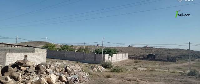 Հողատարածք բնակելի շինությունների համար Պռոշյանում, 1036 ք.մ.