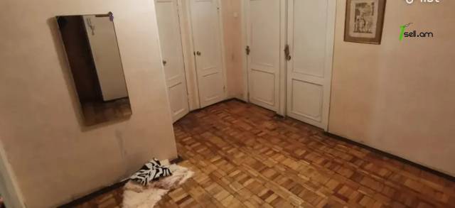 4 սենյականոց բնակարան Ղափանցյան փողոցում, 95 քմ, մի քանի պատշգամբ, կոսմետիկ վերանորոգում, քարե շենք