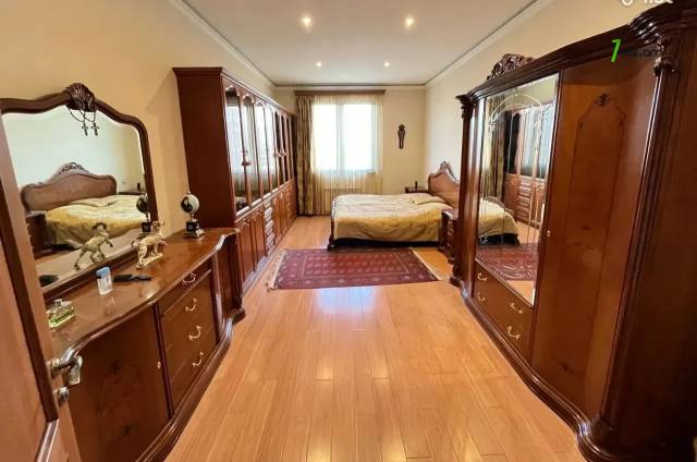 3 սենյականոց բնակարան նորակառույց շենքում Գրիբոյեդովի փողոցում, 116 քմ, 11/16 հարկ, 2 սանհանգույց