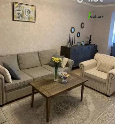 3 սենյականոց բնակարան Գայի պողոտայում, 82 ք.մ., նախավերջին հարկ, կապիտալ վերանորոգված