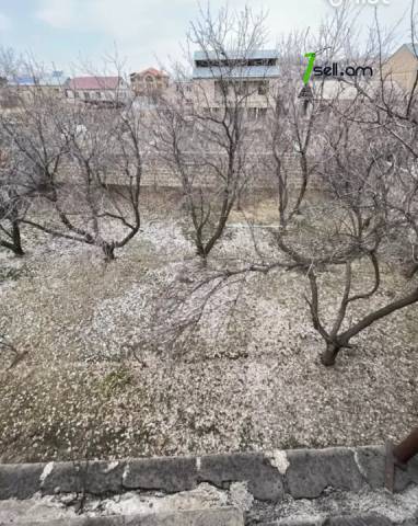 Երեք հարկանի տուն Պարույր Սևակ թաղամասի 1-ին փողոցում Ավանում, 350 ք.մ., եվրովերանորոգված