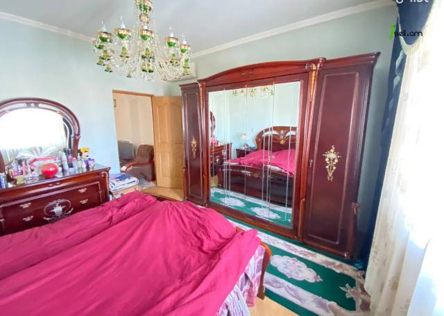 Երեք հարկանի քարե տուն Բատիկյան փողոցում Մալաթիա Սեբաստիայում, 370 քմ, 2 սանհանգույց