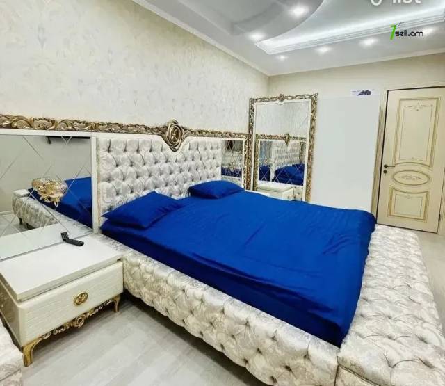 3 սենյականոց բնակարան նորակառույց շենքում Ռոստոմի փողոցում, 130 քմ, 5/10 հարկ, 2 սանհանգույց