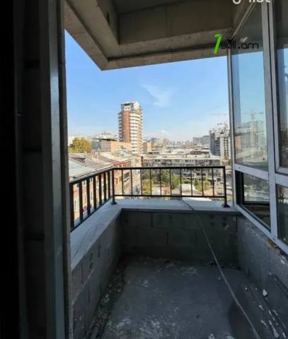 4 սենյականոց բնակարան նորակառույց շենքում Մամիկոնյանց փողոցում, 111 ք.մ., 7/14 հարկ, 2 սանհանգույց