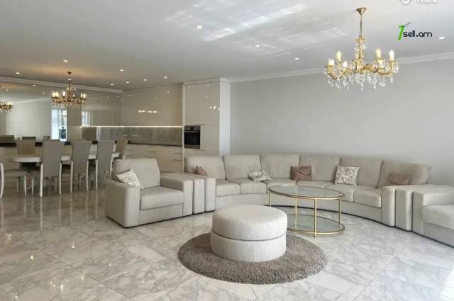 Ընդարձակ 4 սենյականոց բնակարան նորակառույց շենքում Վարդանանց փողոցում, 206 քմ, 20/23 հարկ