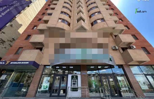 3 սենյականոց բնակարան նորակառույց շենքում Կոմիտասի պողոտայում, 96 քմ, 4/13 հարկ, 2 սանհանգույց