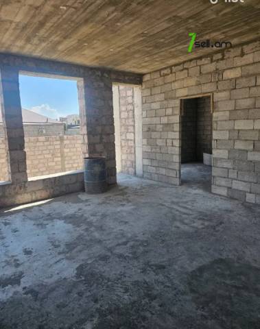 Երեք հարկանի տուն, Գ-1 թաղամաս Աջափնյակում, 280 քմ, 3+ սանհանգույց