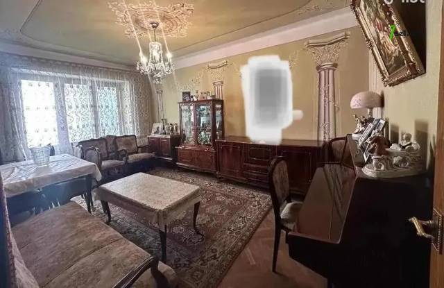 2 սենյականոց բնակարան Կուրղինյան փողոցում, 72 ք.մ., 2/4 հարկ, քարե շենք