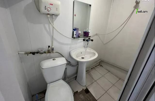 2 սենյականոց բնակարան Նար-Դոսի փողոցում, 38 քմ, նախավերջին հարկ, բարձր առաստաղներ