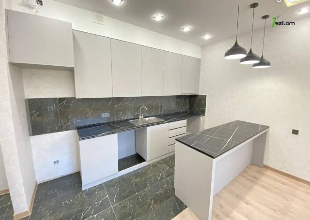 3 սենյականոց բնակարան նորակառույց շենքում Մոնթե Մելքոնյան փողոցում, 72 քմ, 7/17 հարկ