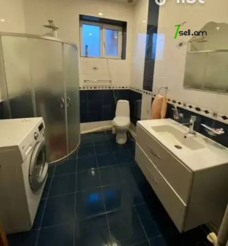 Մեկ հարկանի քարե տուն, Տիչինայի 3-րդ նրբանցք Աջափնյակում, 102 քմ, կապիտալ վերանորոգված