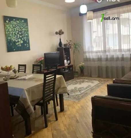 3 սենյականոց բնակարան նորակառույց շենքում Ծարավ աղբյուրի փողոցում, 93 ք.մ., 7/9 հարկ