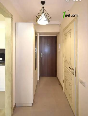 2 սենյականոց բնակարան Վարդանանց փողոցում, 45 ք.մ., 6/10 հարկ, եվրովերանորոգված
