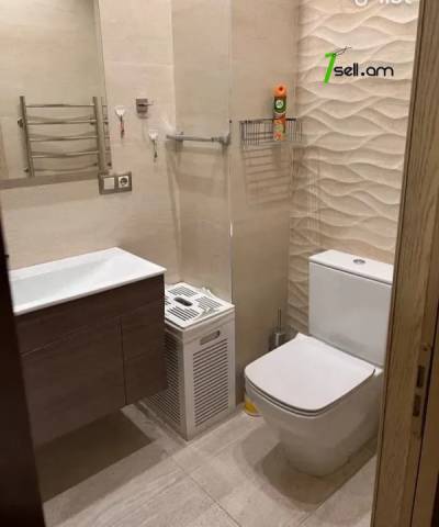 4 սենյականոց բնակարան նորակառույց շենքում Վերին Անտառային փողոցում, 150 ք.մ., 2 սանհանգույց