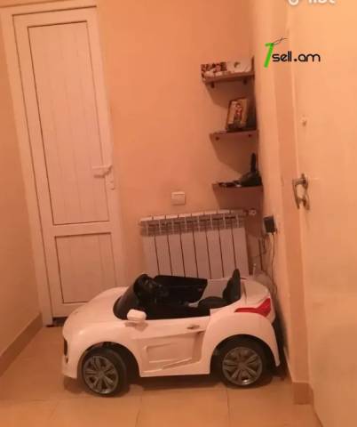 2 սենյականոց բնակարան, Նորաշեն թաղամաս, 60 ք.մ., 7/16 հարկ, կապիտալ վերանորոգված