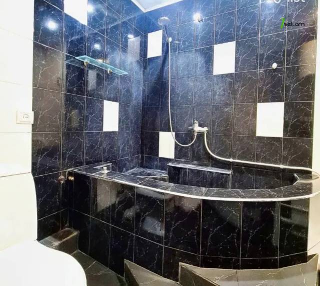 2 սենյականոց բնակարան Սունդուկյան փողոցում, 46 քմ, կապիտալ վերանորոգված, քարե շենք