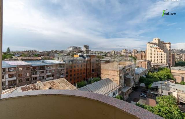 3 սենյականոց բնակարան նորակառույց շենքում Պարոնյանի փողոցում, 101 քմ, 8/11 հարկ, 2 սանհանգույց