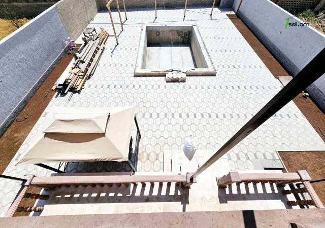 Երկու հարկանի քարե տուն 41-րդ փողոցում Զովունիում, 600 ք.մ., 3+ սանհանգույց