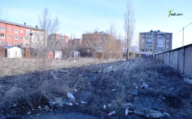Հողատարածք հասարակական շինությունների համար Եղիշե Չարենցի փողոցում Գյումրիում, 2640 քմ