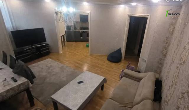 4 սենյականոց բնակարան, Նորաշեն թաղամաս, 97 ք.մ., 3/16 հարկ, մի քանի պատշգամբ, եվրովերանորոգված