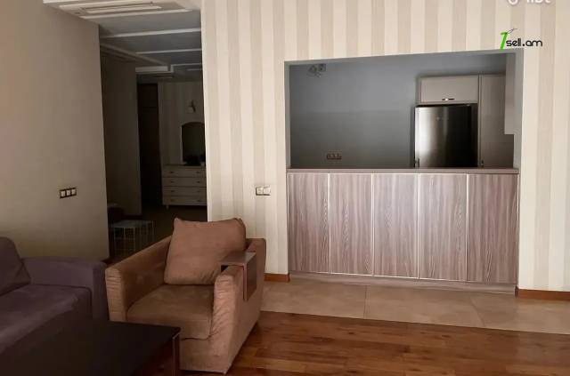 4 սենյականոց բնակարան նորակառույց շենքում Վերին Անտառային փողոցում, 150 ք.մ., 2 սանհանգույց