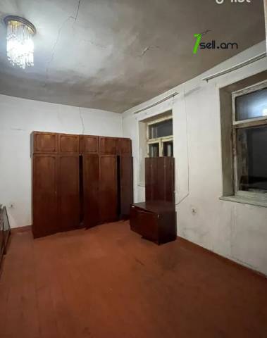 Մեկ հարկանի քարե տուն Նոր Արեշի 36-րդ փողոցում Էրեբունիում, 130 ք.մ.