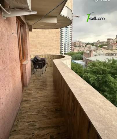 3 սենյականոց բնակարան նորակառույց շենքում Գյուլբենկյան փողոցում, 120 քմ, 8/12 հարկ, բարձր առաստաղներ