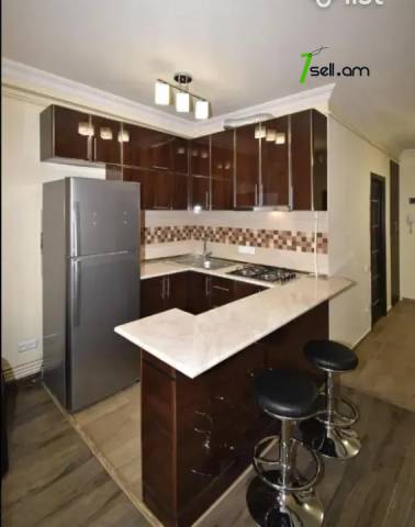 2 սենյականոց բնակարան նորակառույց շենքում Սունդուկյան փողոցում, 50 քմ, 6/8 հարկ, բարձր առաստաղներ