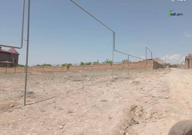 Հողատարածք բնակելի շինությունների համար Պռոշյանում, 1000 ք.մ.