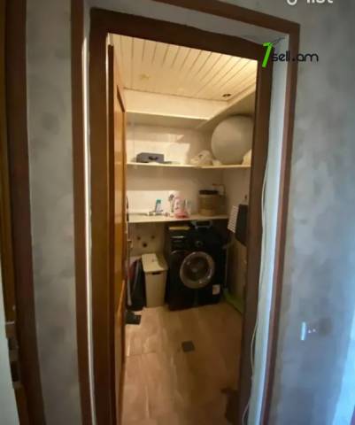 3 սենյականոց բնակարան Կոմիտասի պողոտայում, 80 ք.մ., 2/5 հարկ, բարձր առաստաղներ, եվրովերանորոգված