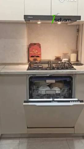 4 սենյականոց բնակարան Ռուբինյանց փողոցում, 82 քմ, 10/13 հարկ, եվրովերանորոգված